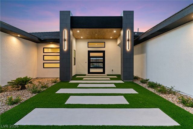 470 East Paradise Hills Drive, Henderson, NV 89002