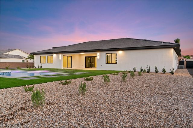 470 East Paradise Hills Drive, Henderson, NV 89002