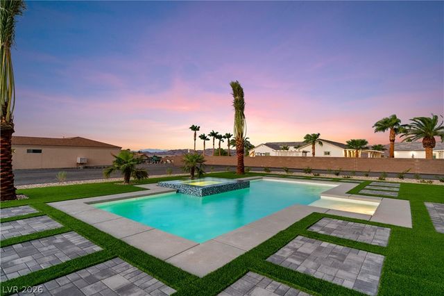 470 East Paradise Hills Drive, Henderson, NV 89002