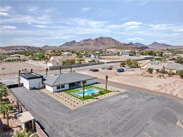470 East Paradise Hills Drive, Henderson, NV 89002