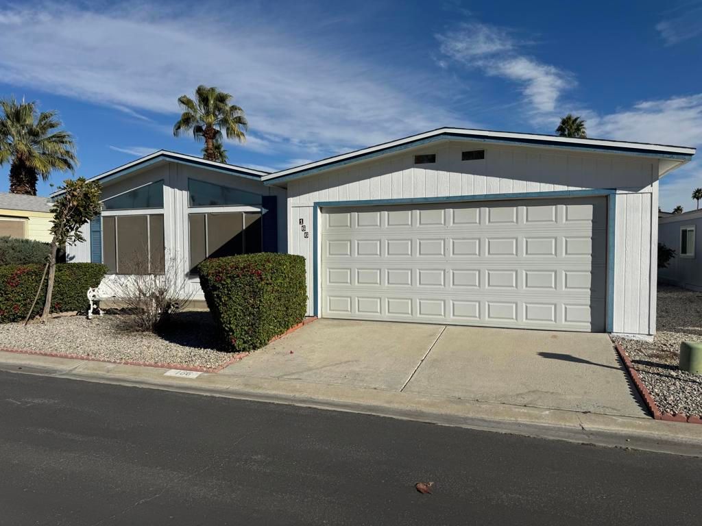 166 Larson Drive, Cathedral City, CA 92234