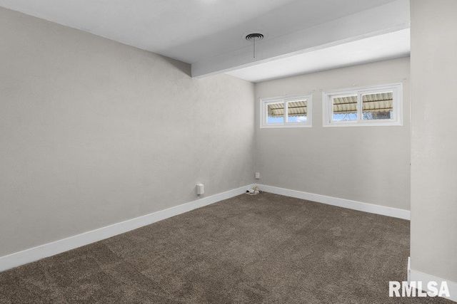 3139 W 1ST Street, Davenport, IA 52804