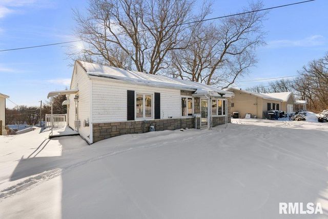 3139 W 1ST Street, Davenport, IA 52804