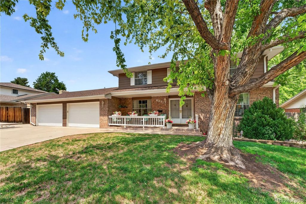 6371 E Dickenson Place, Denver, CO 80222