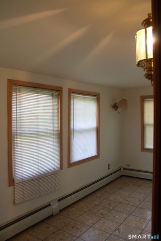 111 Bond Street, Hartford, CT 06114