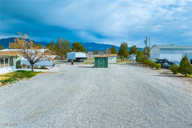 1821 Greta Boulevard, Pahrump, NV 89060