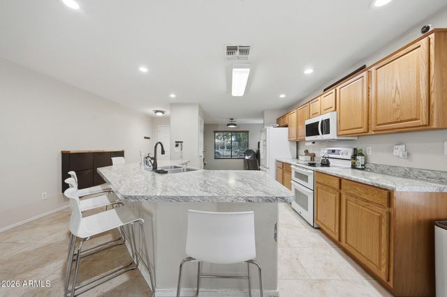11166 W MOUNTAIN VIEW Drive, Avondale, AZ 85323