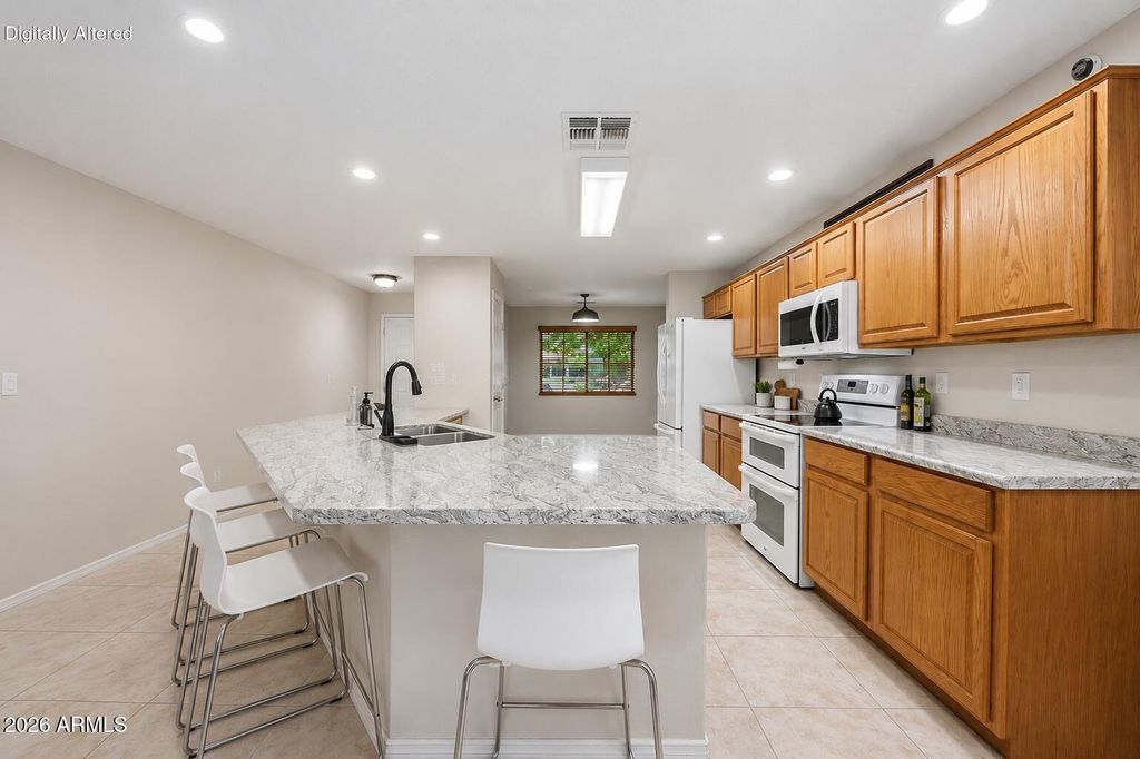 11166 W MOUNTAIN VIEW Drive, Avondale, AZ 85323 — photo 2