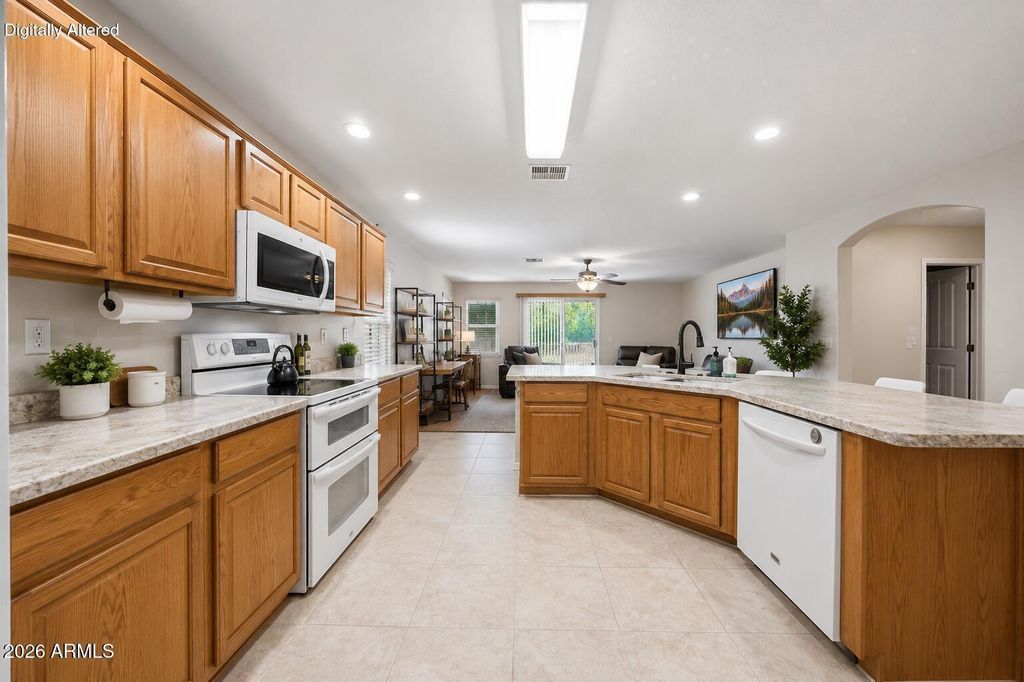 11166 W MOUNTAIN VIEW Drive, Avondale, AZ 85323 — photo 4