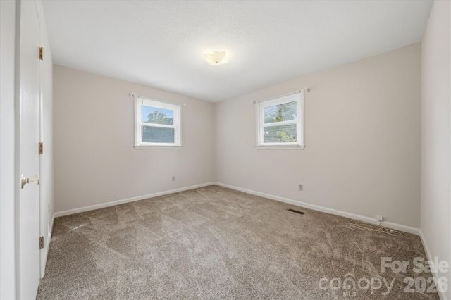 8035 Old NC 10 None, Hickory, NC 28602