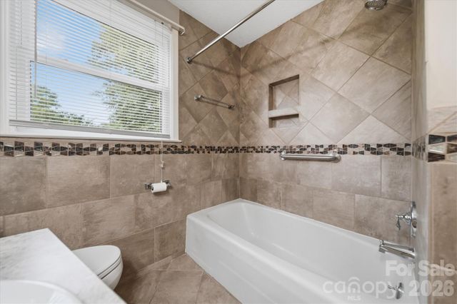8035 Old NC 10 None, Hickory, NC 28602