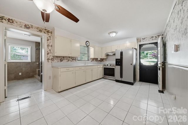 8035 Old NC 10 None, Hickory, NC 28602