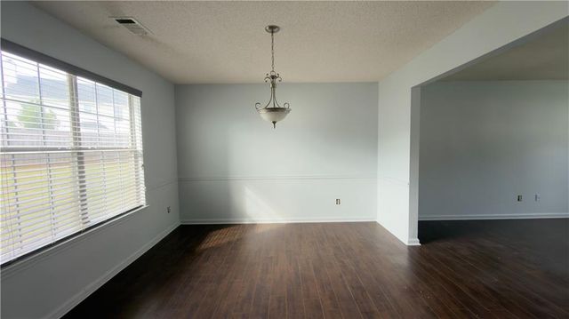 2270 Briar Knoll Road, Lithonia, GA 30058