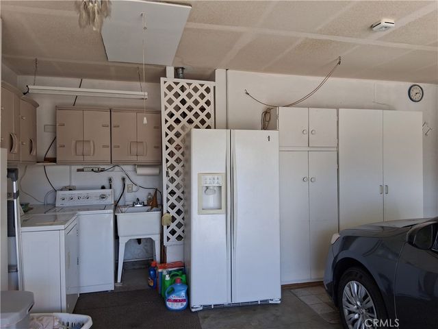 6353 Colonial, Banning, CA 92220