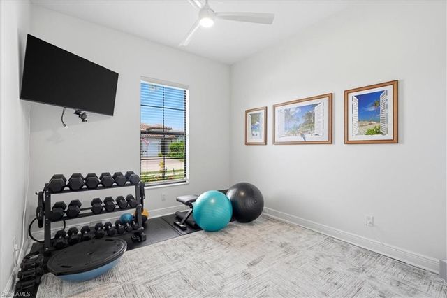 4559 Tamarind WAY, Naples, FL 34119