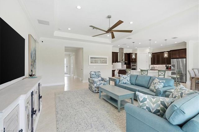 4559 Tamarind WAY, Naples, FL 34119