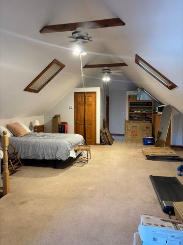 147 Manthorne Rd 2, Boston, MA 02132