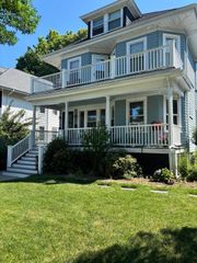 147 Manthorne Rd 2, Boston, MA 02132