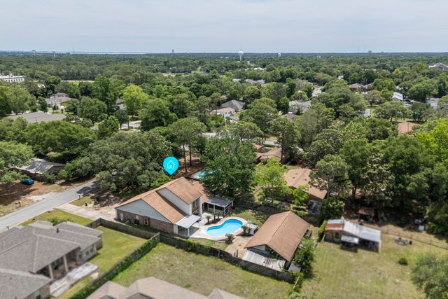 1213 Forest Heights Road, Fort Walton Beach, FL 32547
