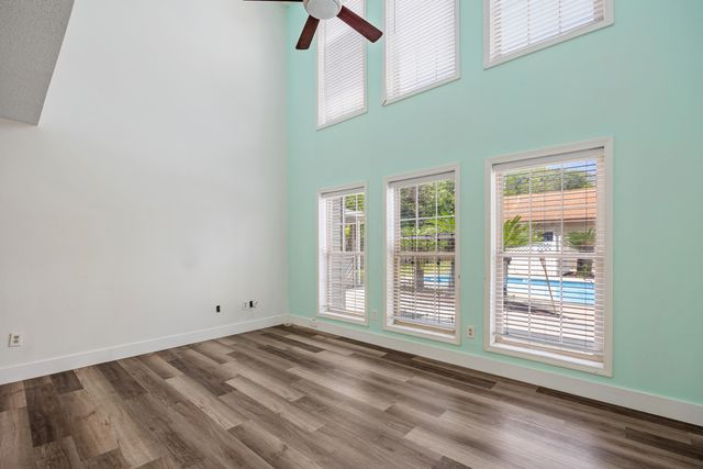 1213 Forest Heights Road, Fort Walton Beach, FL 32547