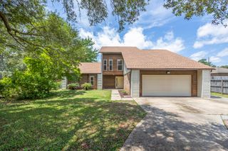 1213 Forest Heights Road, Fort Walton Beach, FL 32547