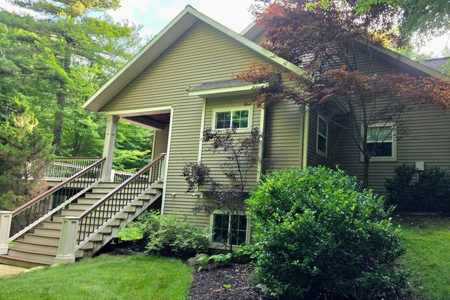 8702 E 98th Street, Ensley Twp, MI 49329