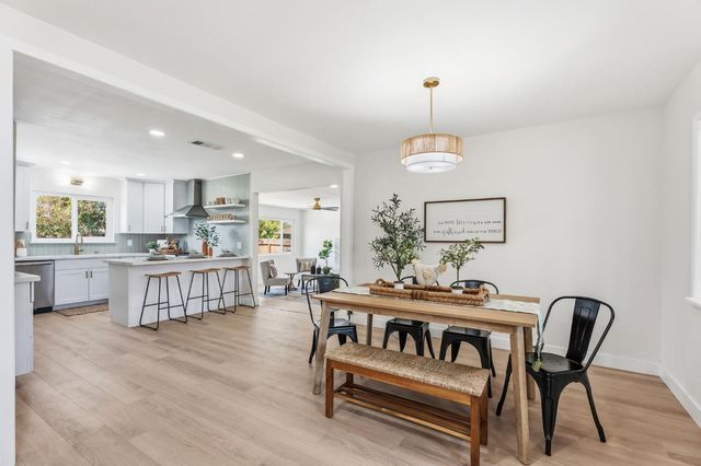 4845 N Gearhart Avenue, Fresno, CA 93726