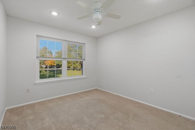 118 Amethyst Way, Franklin Twp., NJ 08823