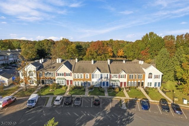 118 Amethyst Way, Franklin Twp., NJ 08823