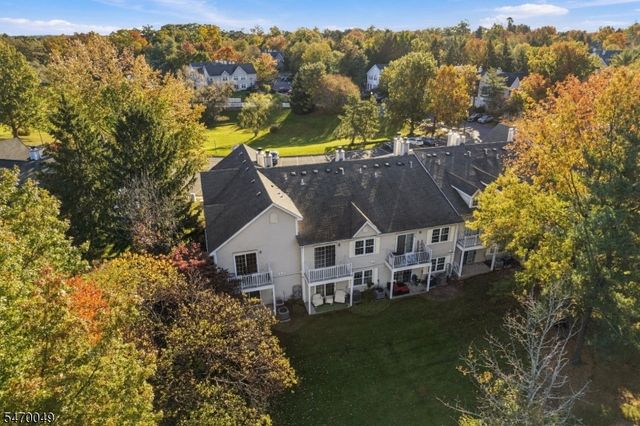118 Amethyst Way, Franklin Twp., NJ 08823