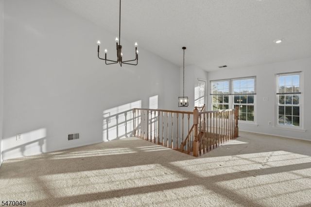 118 Amethyst Way, Franklin Twp., NJ 08823