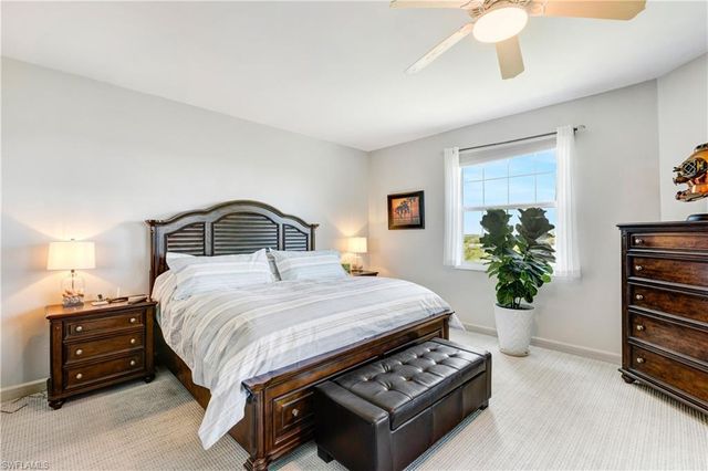 201 Vintage Bay DR B 18, Marco Island, FL 34145