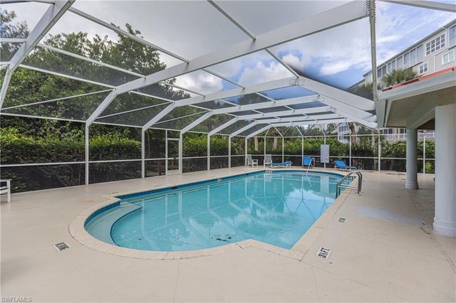 201 Vintage Bay DR B 18, Marco Island, FL 34145