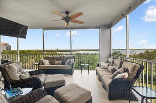 201 Vintage Bay DR B 18, Marco Island, FL 34145