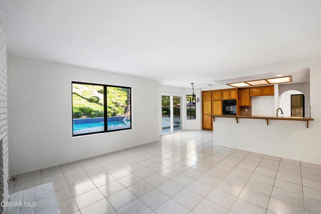 29719 Quail Run Drive, Agoura Hills, CA 91301