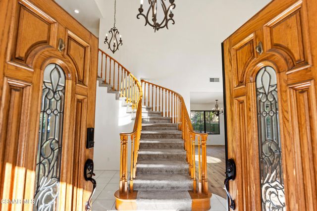 29719 Quail Run Drive, Agoura Hills, CA 91301