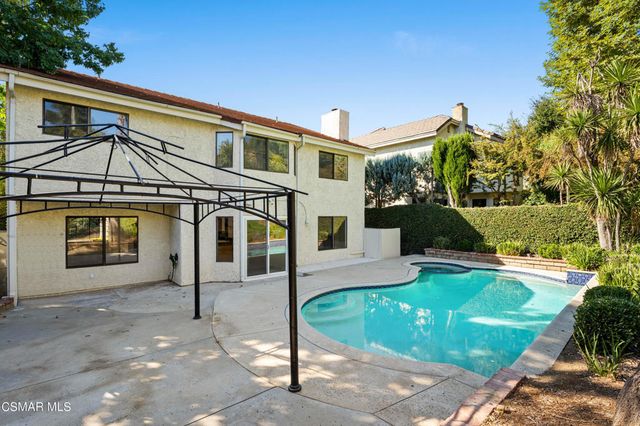 29719 Quail Run Drive, Agoura Hills, CA 91301