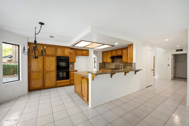 29719 Quail Run Drive, Agoura Hills, CA 91301