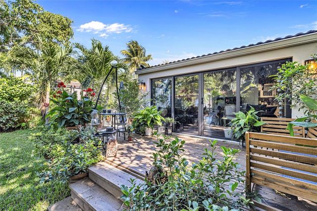 3030 SW 2nd Ave, Miami, FL 33129