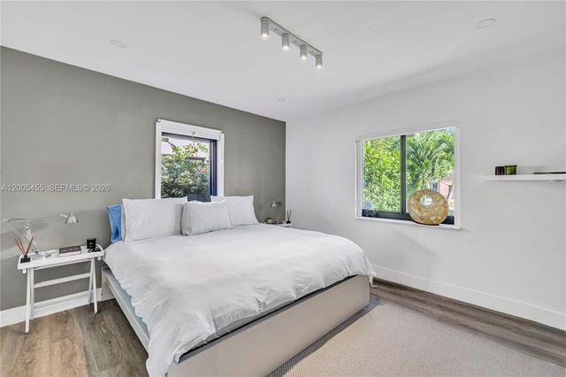 3030 SW 2nd Ave, Miami, FL 33129