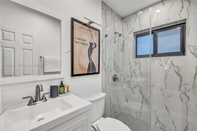 3030 SW 2nd Ave, Miami, FL 33129