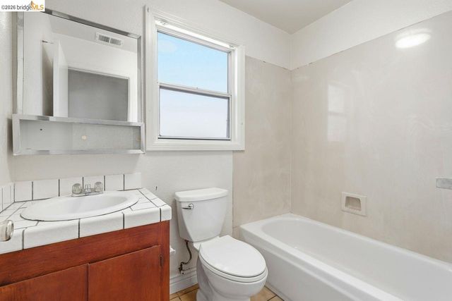 1930 Ohio St, Vallejo, CA 94590
