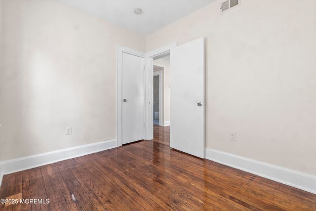 24-26 Irving Avenue, Newark, NJ 07112