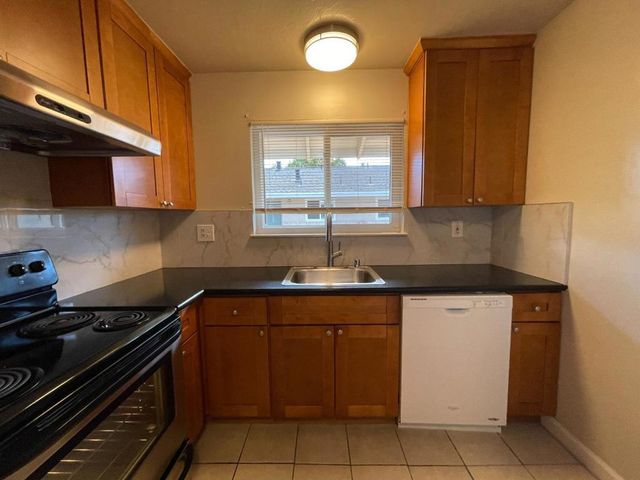 7171 Bark Lane, San Jose, CA 95129