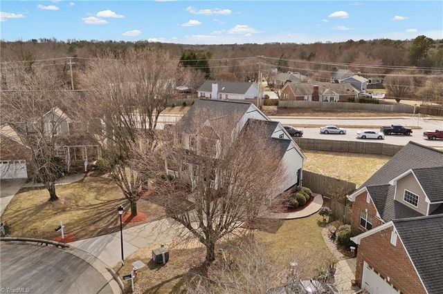 4301 Bradbury Way, High Point, NC 27265