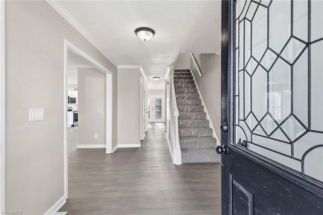 4301 Bradbury Way, High Point, NC 27265