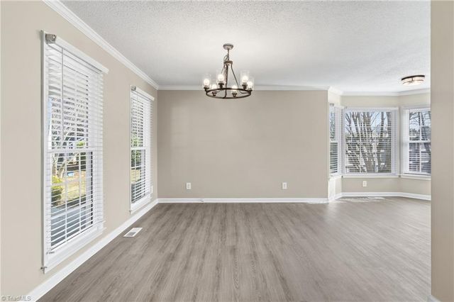 4301 Bradbury Way, High Point, NC 27265