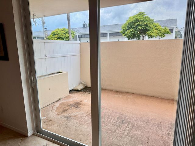 1000 Spanish River Road 1B, Boca Raton, FL 33432
