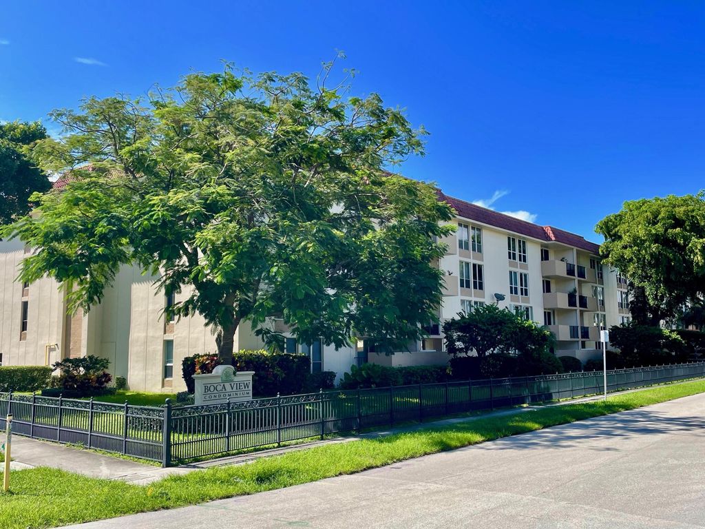 1000 Spanish River Road 1B, Boca Raton, FL 33432