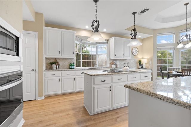 2633 Shadow Hill Lane, Plano, TX 75093